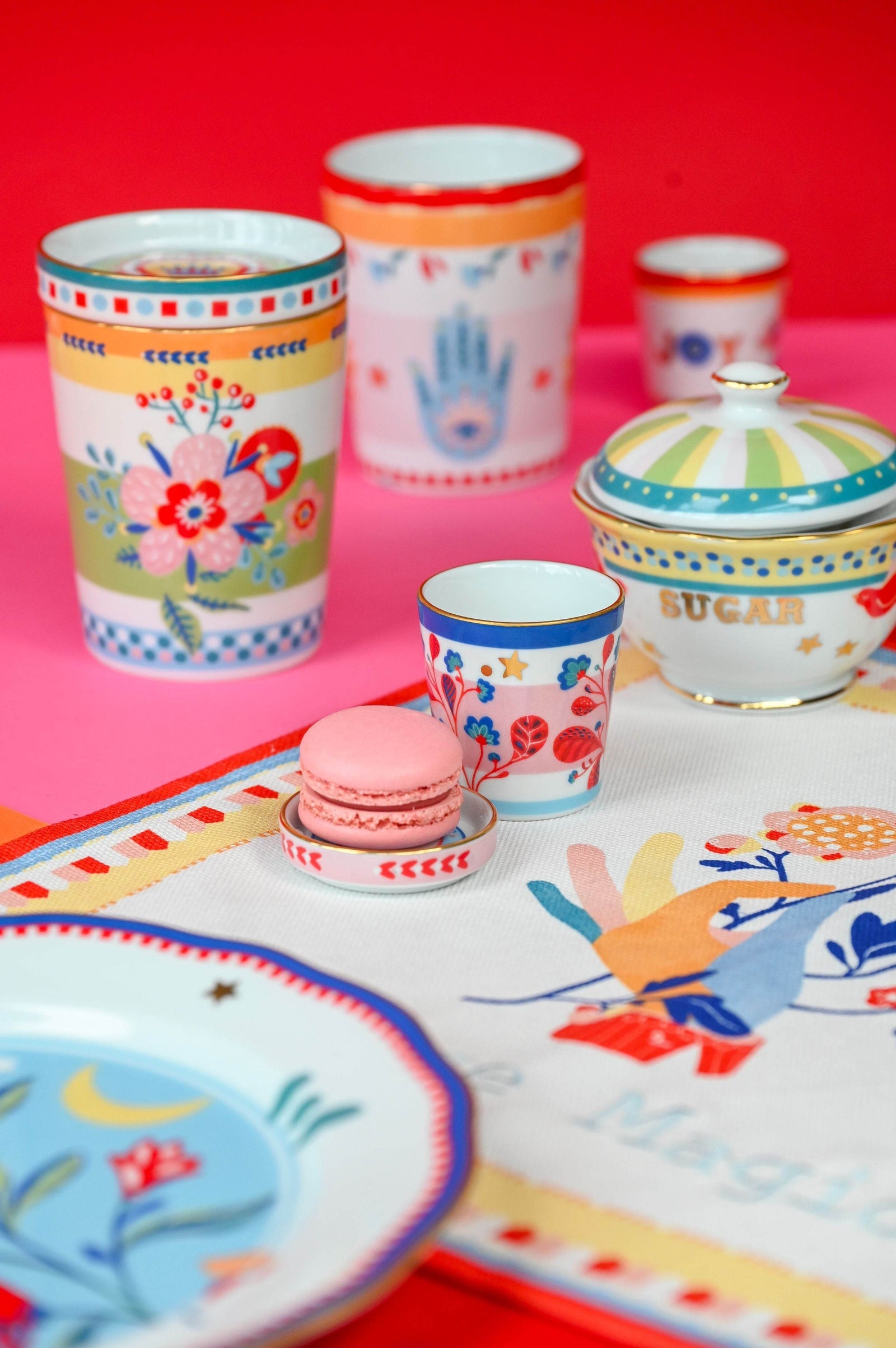 Coffee & Tea - Baci Milano - Melamine, Acrylic and Porcelain