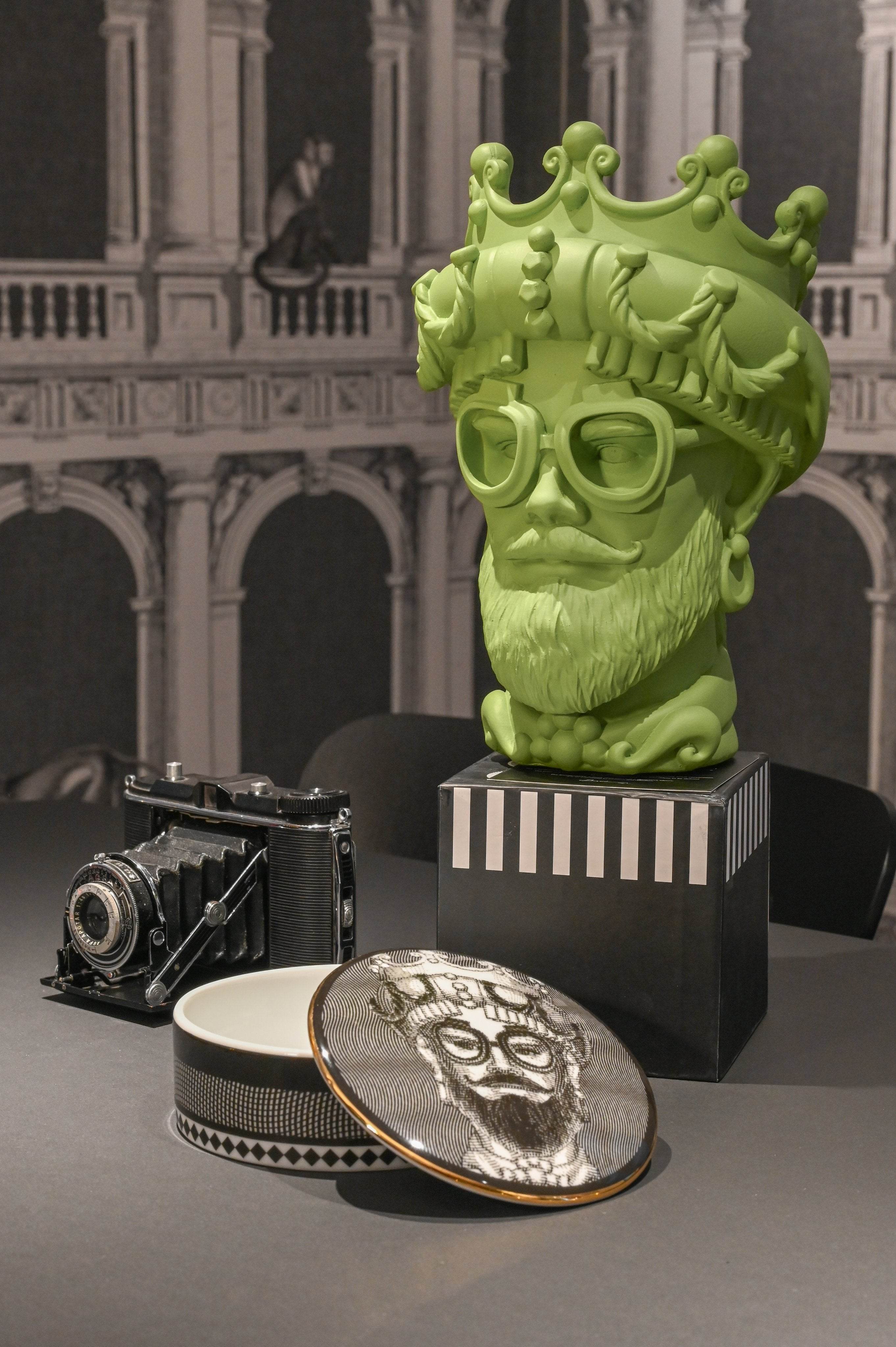Porcelain Round Box L'Hypster - Sagrada Familia - Baci Milano