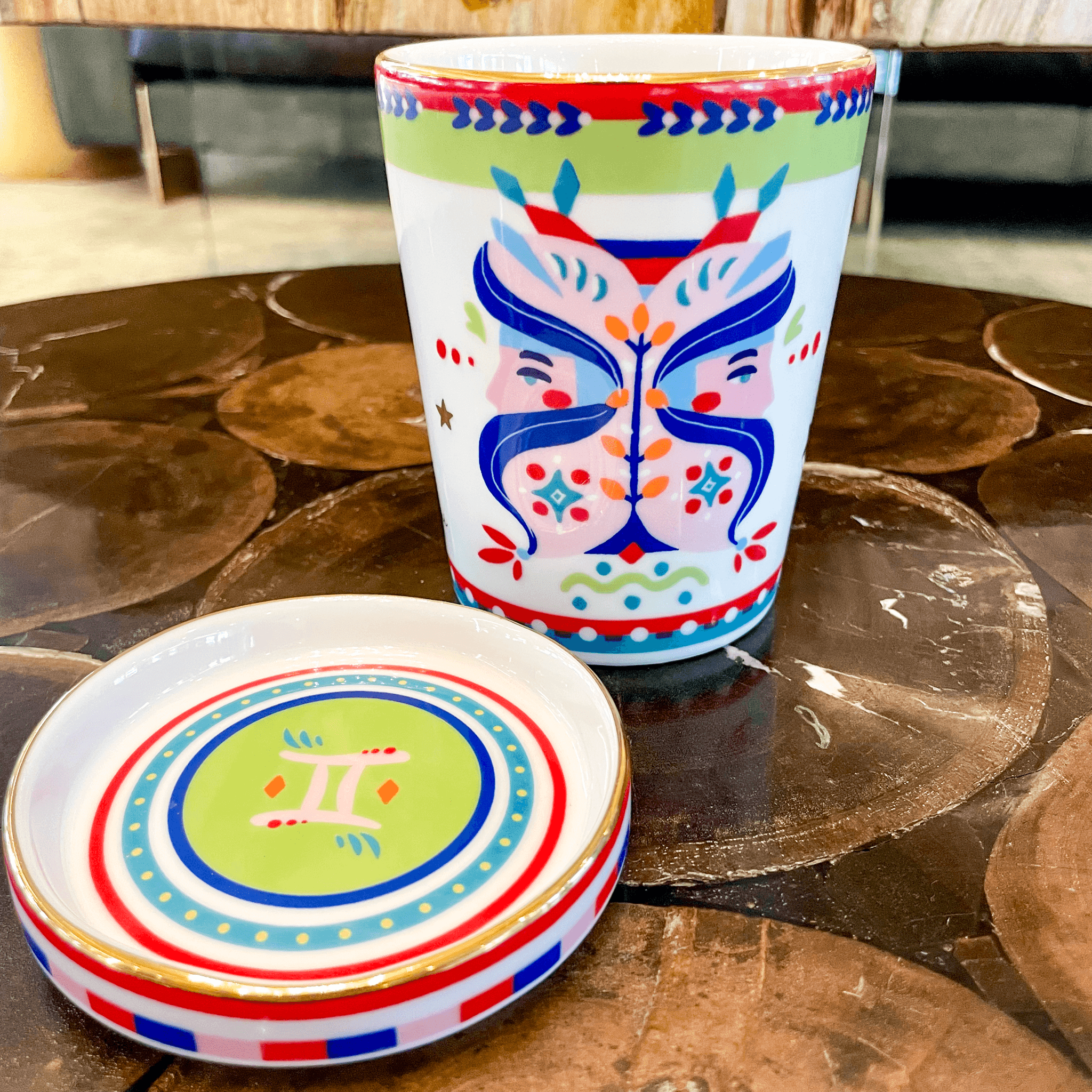 Cup with Lid/Saucer - Gemini - Zodiac Vibe - Baci Milano
