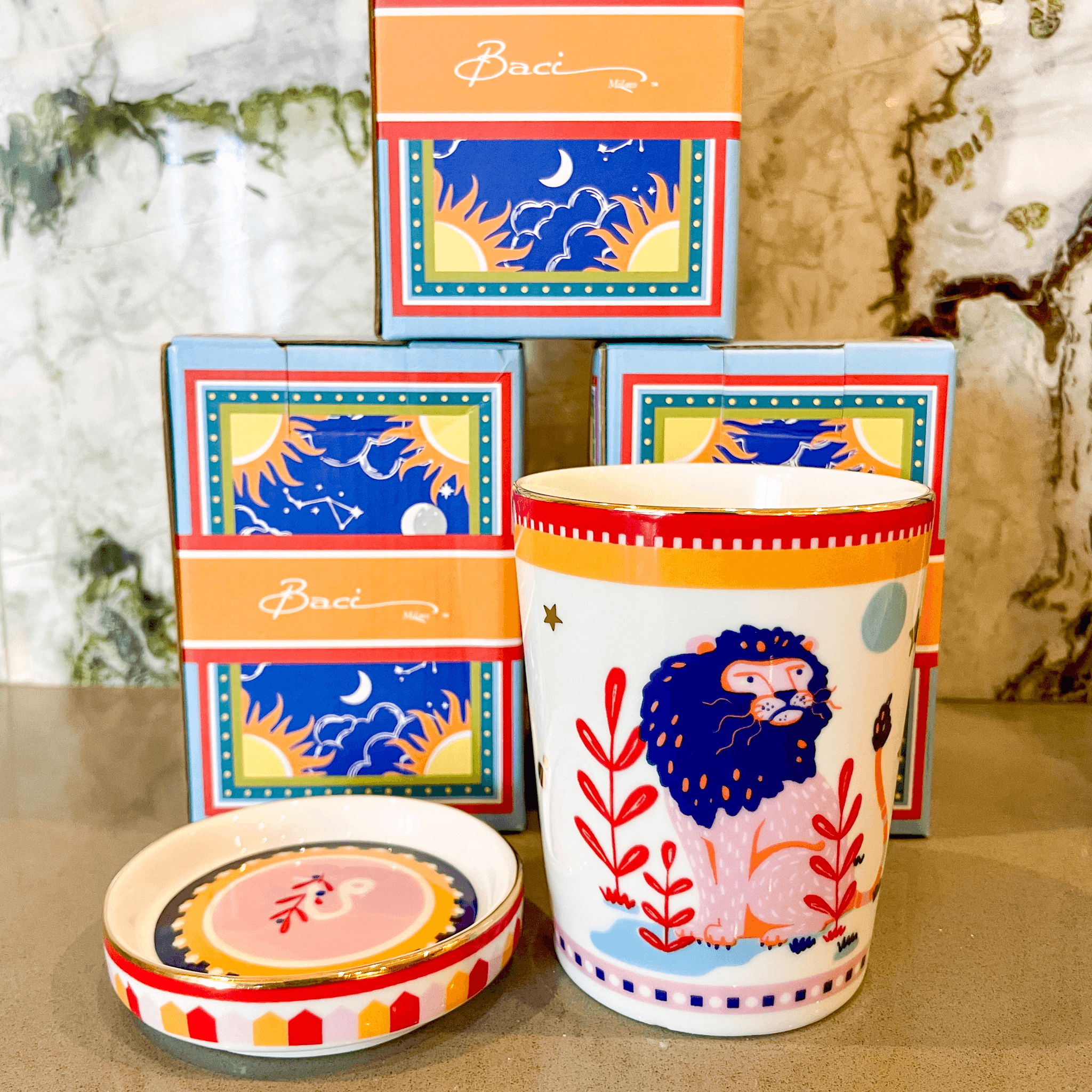 Cup with Lid/Saucer - Leo - Zodiac Vibe - Baci Milano