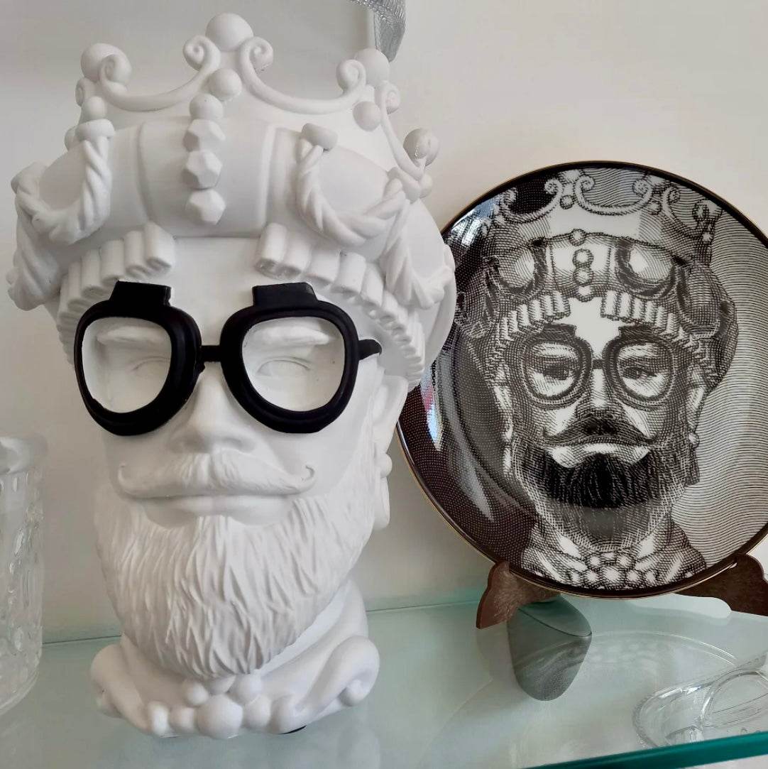 Head Statue - L'Hypster in White - Sagrada Familia - Baci Milano