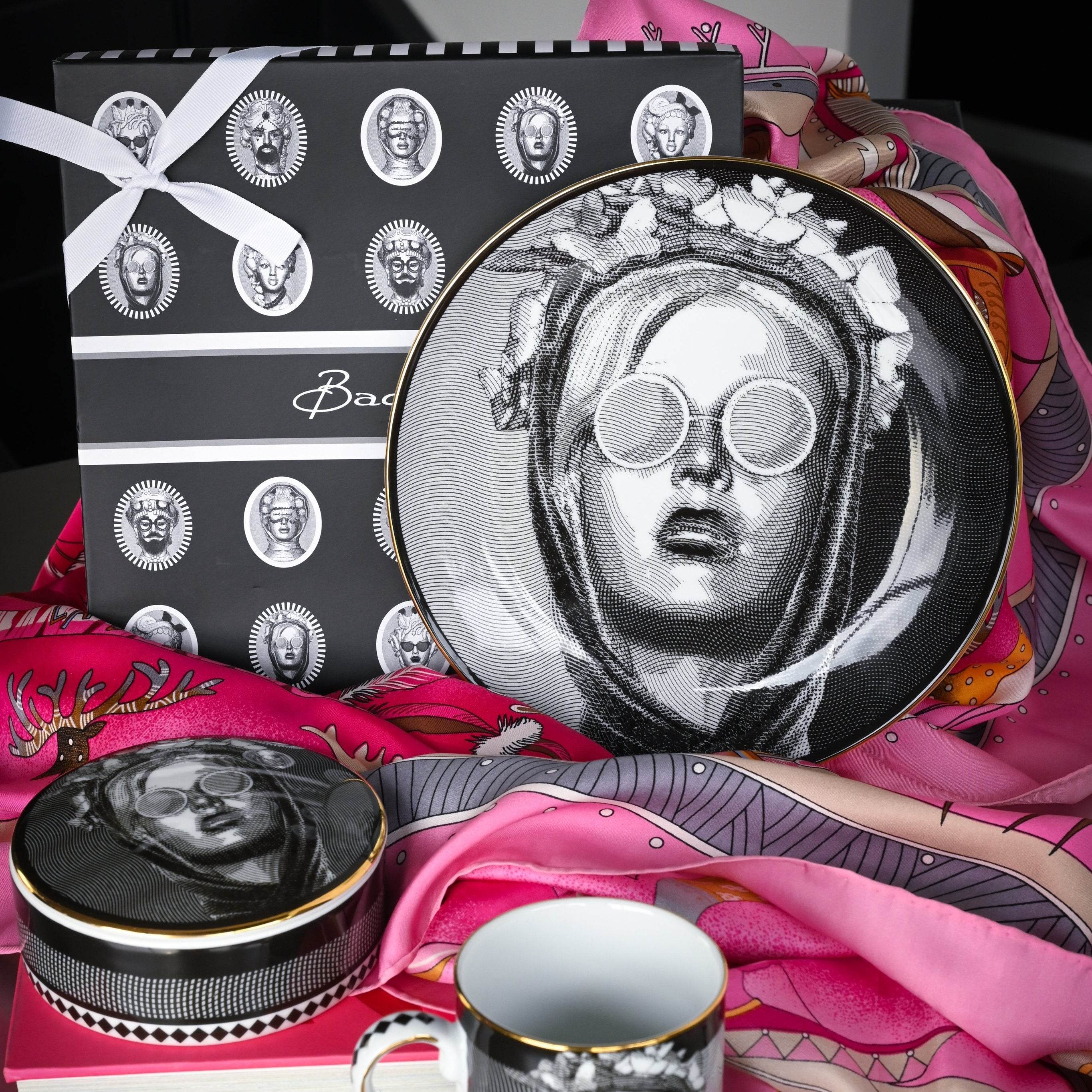 Porcelain Round Box - La Stilosa - Sagrada Familia - Baci Milano