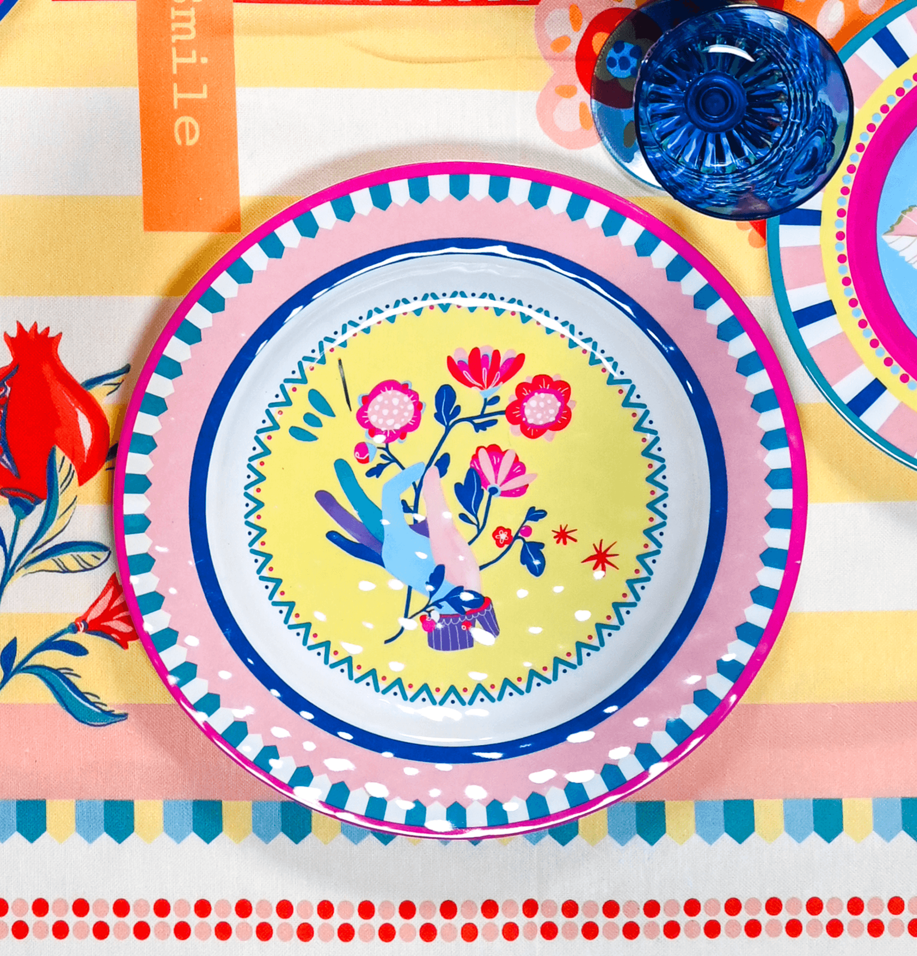 Set of 6 Melamine Dinner Plates - Hand of Flower - Mamma Mia - Baci Milano