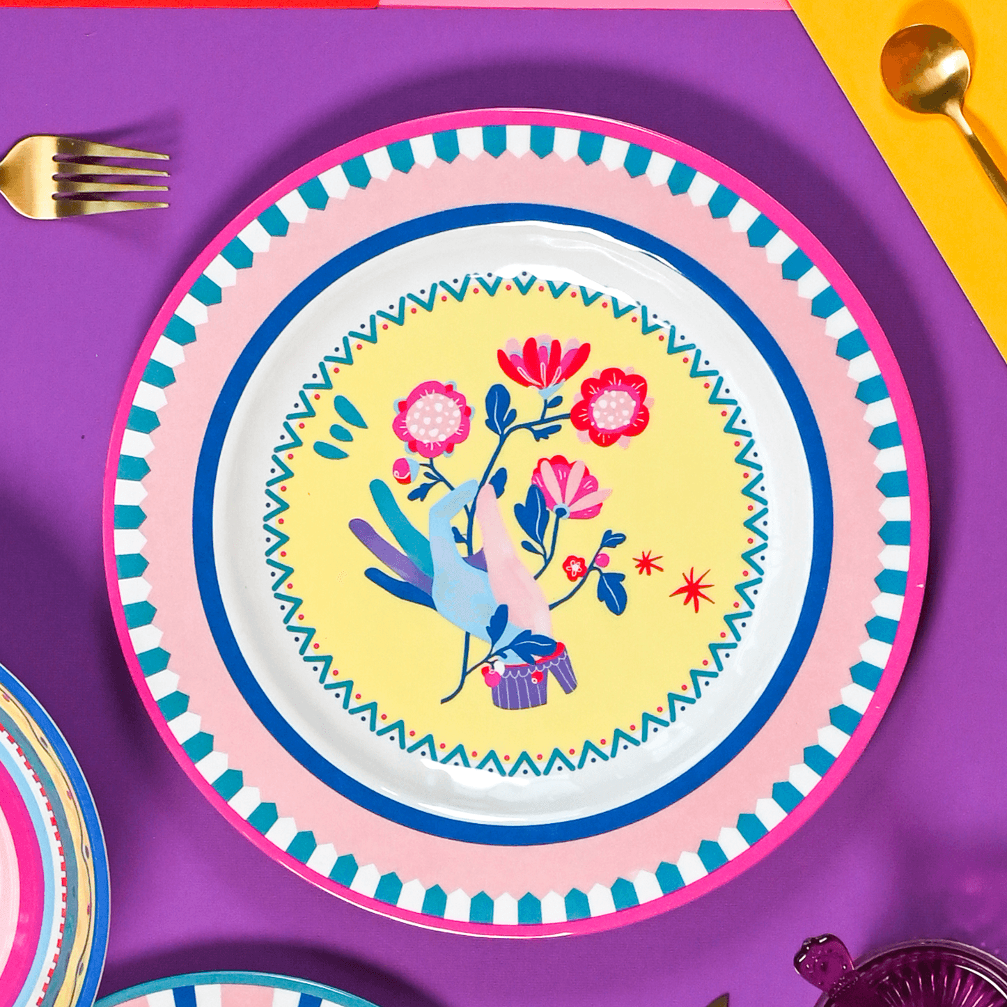 Set of 6 Melamine Dinner Plates - Hand of Flower - Mamma Mia - Baci Milano