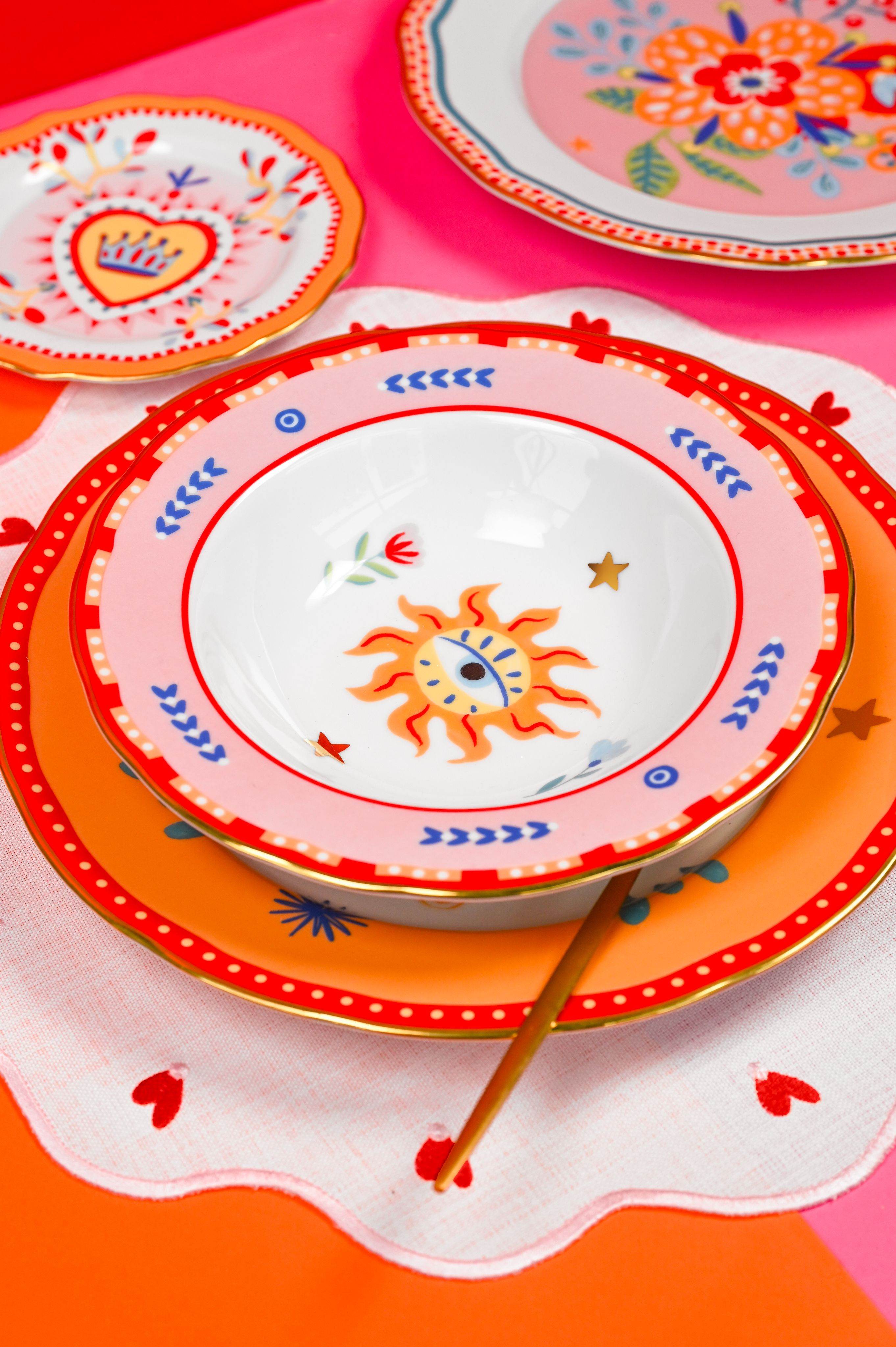 Round Embroidered Placemat with Pink Rim - Mamma Mia - Baci Milano