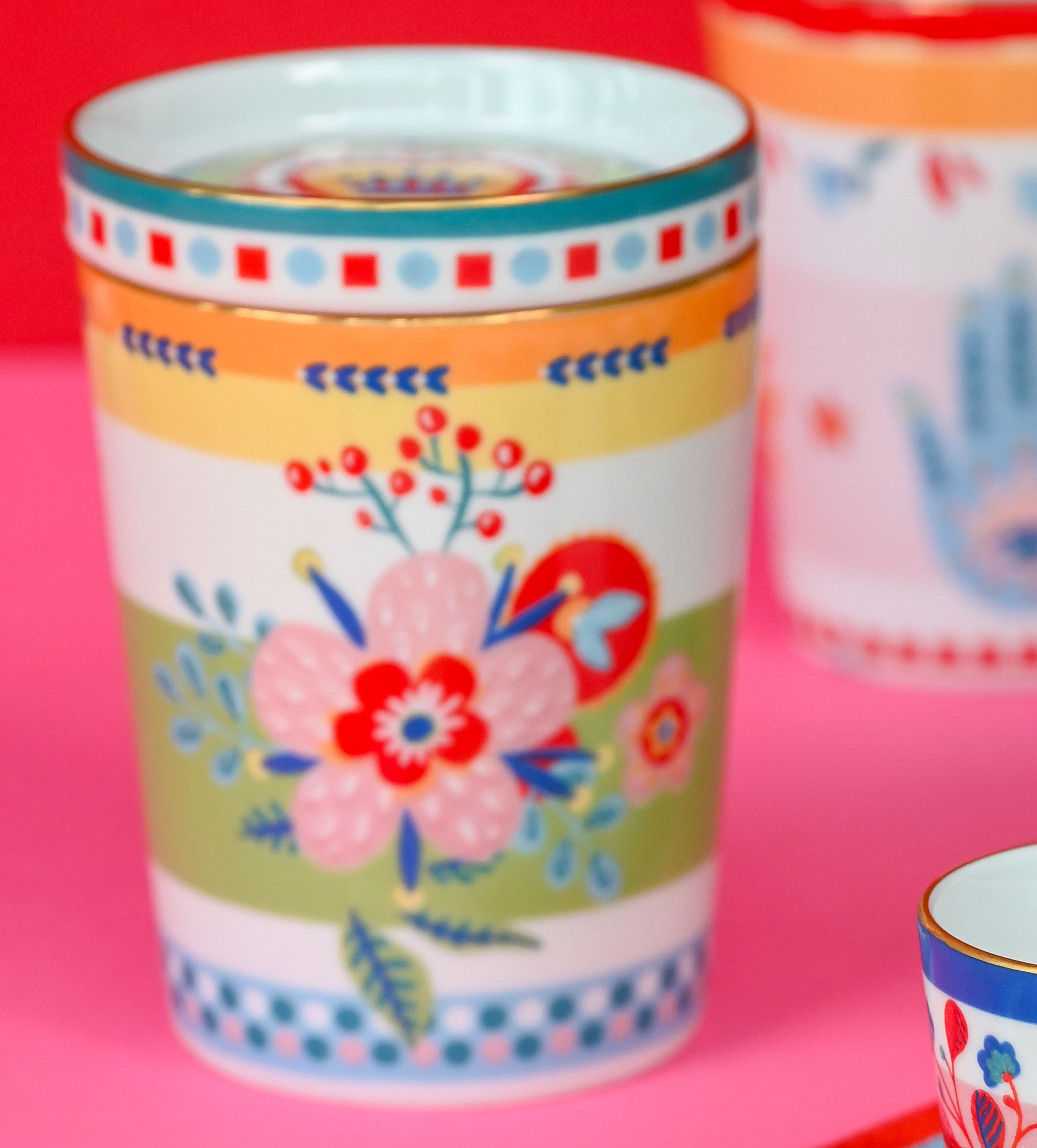Porcelain Cup with Saucer/Lid - Flower - Mamma Mia