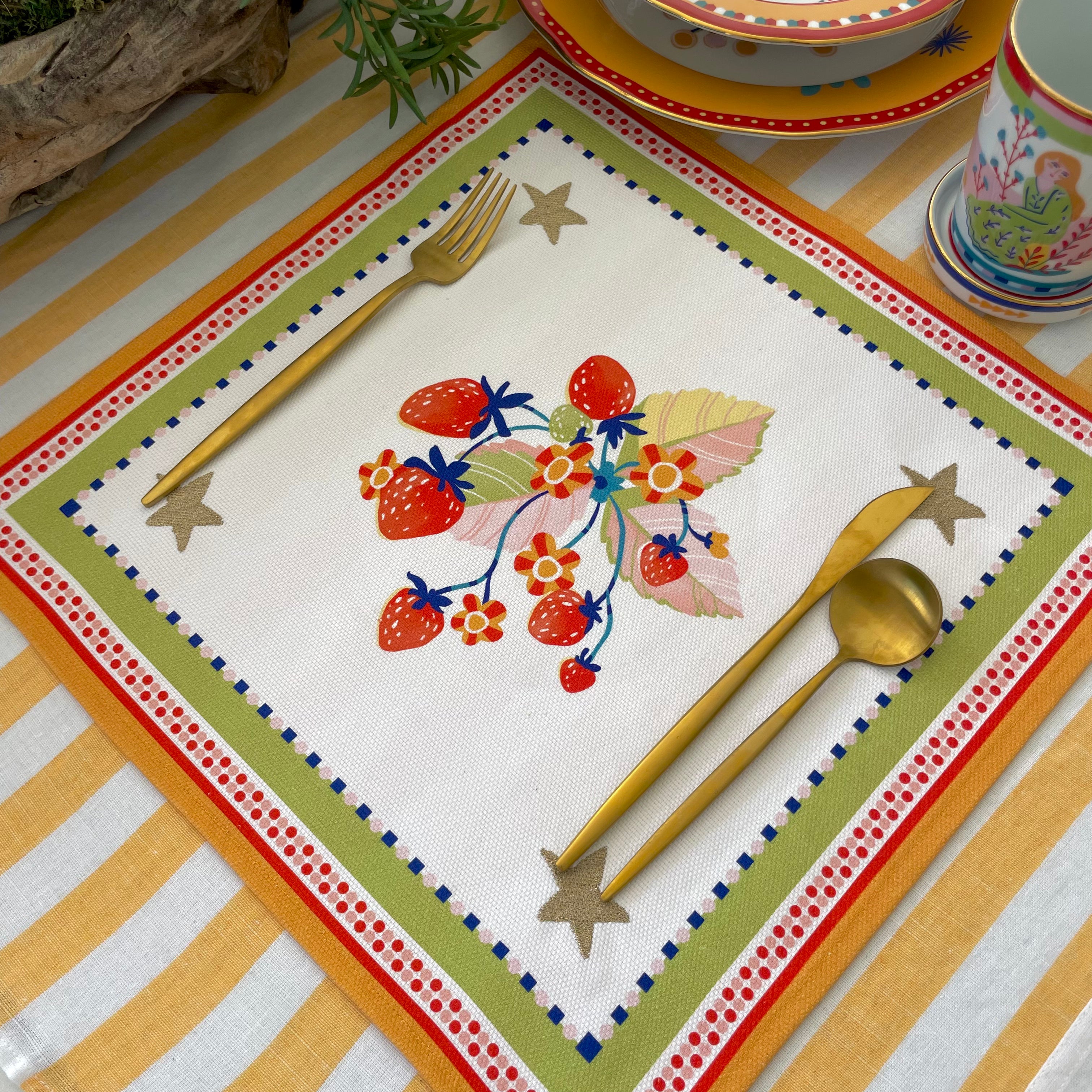 Square Stain-Resistant Placemat - Strawberries - Mamma Mia
